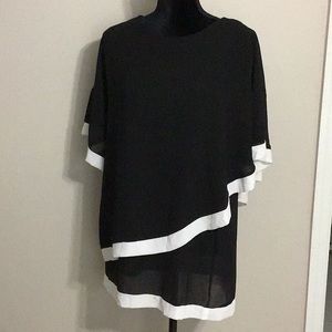 Black/white Top from Liligal - BNWOT - Sz M